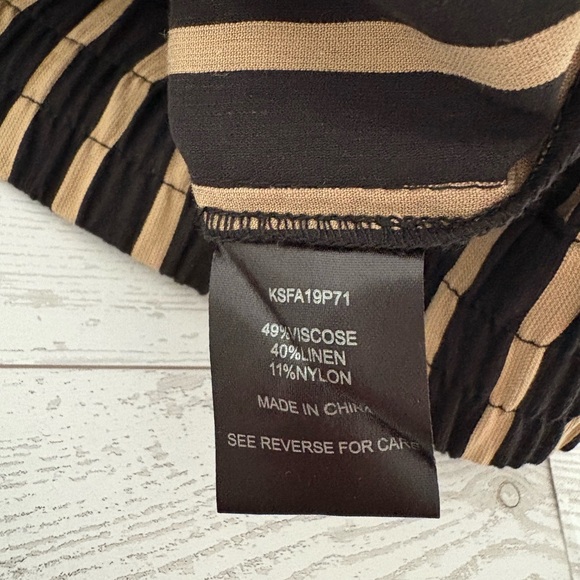 Knot Sisters Striped Wide Leg Pants - Picture 6 of 8